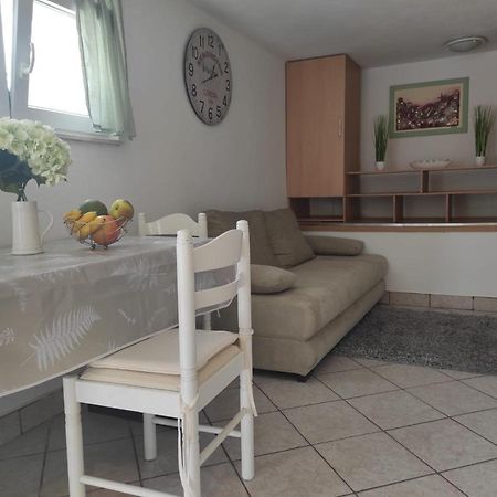 Studio Apartment Petrov Sibenik Exterior photo
